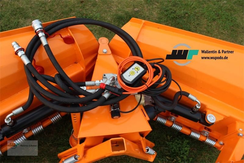 Sonstige Gartentechnik & Kommunaltechnik typu Sonstige Schneeschild hydraulisch Vario 1,80 m, Neumaschine v Wesenberg (Obrázek 5)