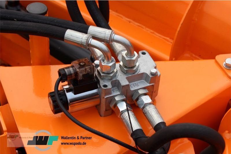 Sonstige Gartentechnik & Kommunaltechnik typu Sonstige Schneeschild hydraulisch Vario 1,80 m, Neumaschine v Wesenberg (Obrázek 6)