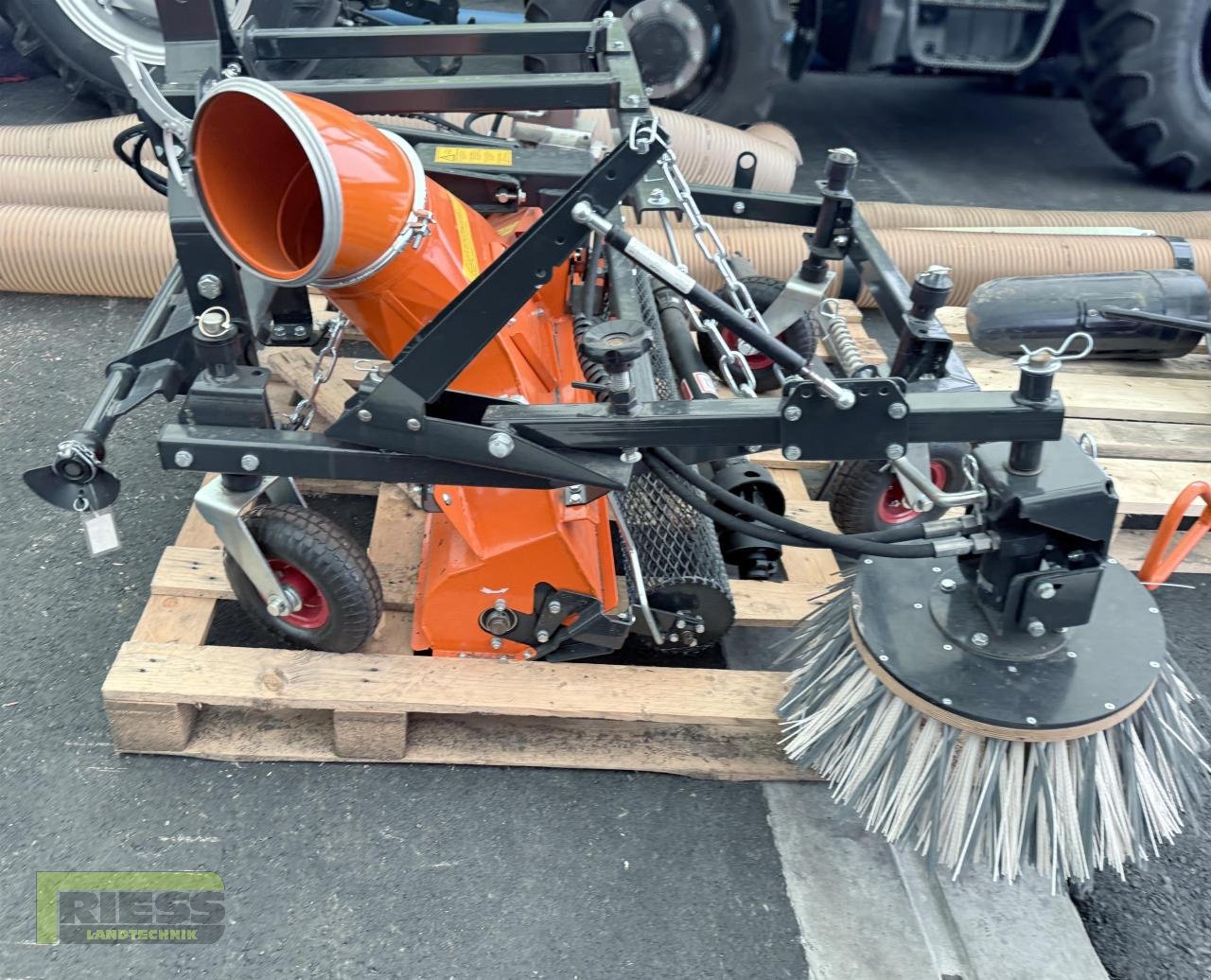 Sonstige Gartentechnik & Kommunaltechnik des Typs Sonstige Sonstige Merzwecksaugdüse FLS12, Gebrauchtmaschine in Homberg/Ohm - Maulbach (Bild 4)