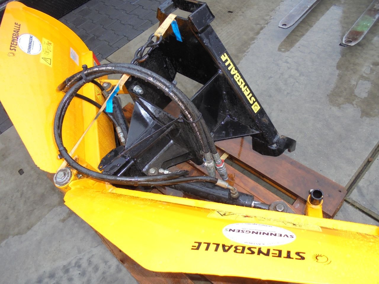 Sonstige Gartentechnik & Kommunaltechnik Türe ait Sonstige stensballe gmr, Gebrauchtmaschine içinde Hedel (resim 5)