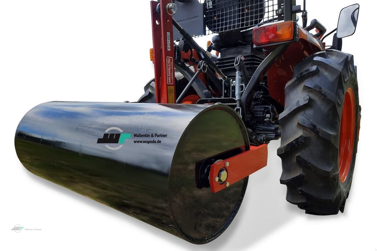 Sonstige Gartentechnik & Kommunaltechnik des Typs Sonstige Wiesenwalze Rasenwalze Bodenwalze 1,00m ab 15 P, Neumaschine in Wesenberg (Bild 2)