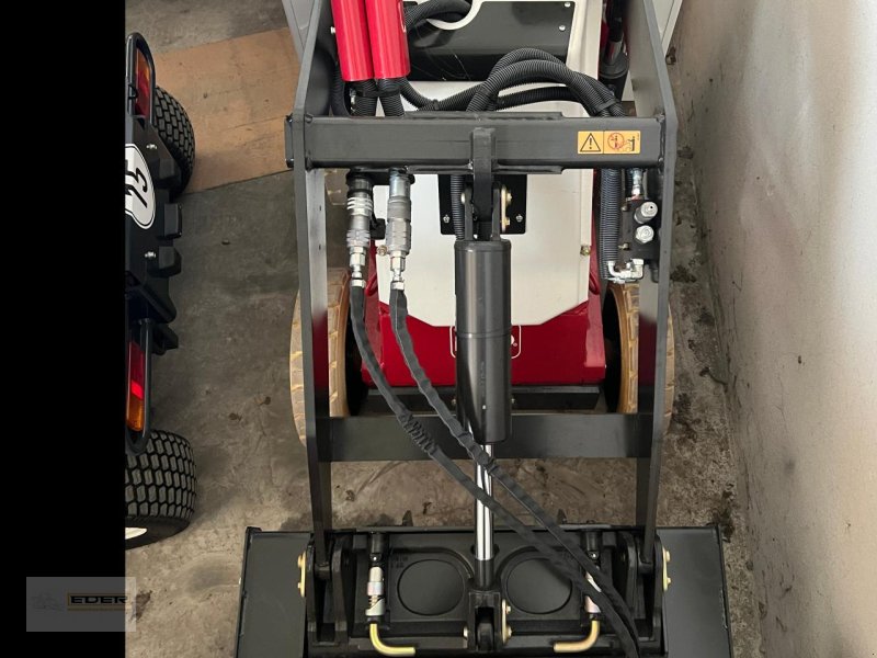 Sonstige Gartentechnik & Kommunaltechnik от тип Toro e-Dingo 500, Vorführmaschine в Kirchheim b. München (Снимка 1)