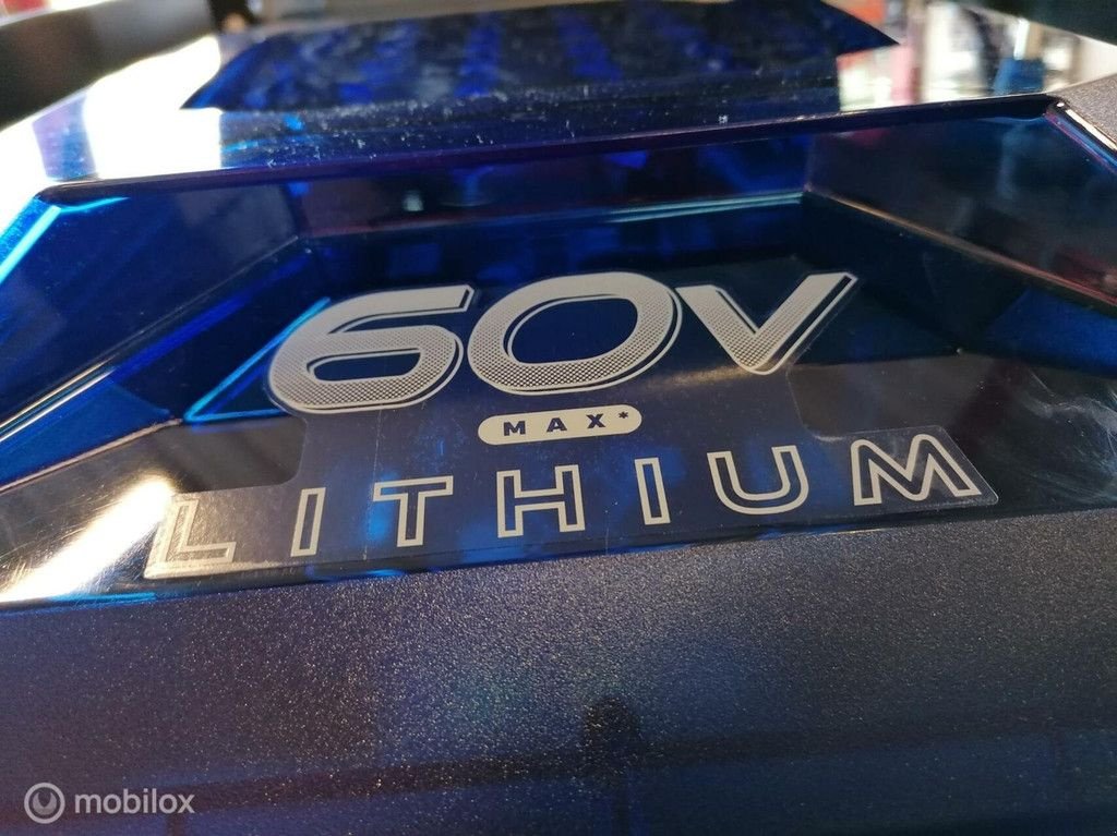 Sonstige Gartentechnik & Kommunaltechnik typu Toro E-MR 4275 accu zitmaaier incl. 4x 10ah showroom model!, Neumaschine w Aalten (Zdjęcie 11)