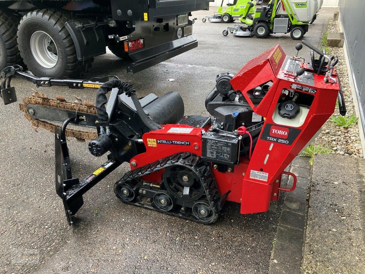 Sonstige Gartentechnik & Kommunaltechnik van het type Toro TRX-250, Neumaschine in Kirchheim b. München (Foto 5)