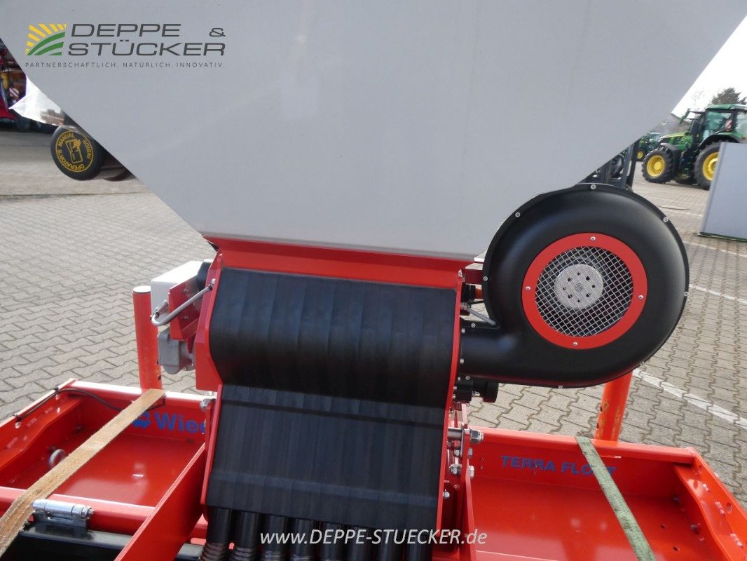 Sonstige Gartentechnik & Kommunaltechnik typu Wiedenmann Terra Float Air Nachssaatmaschine, Gebrauchtmaschine v Lauterberg/Barbis (Obrázek 13)