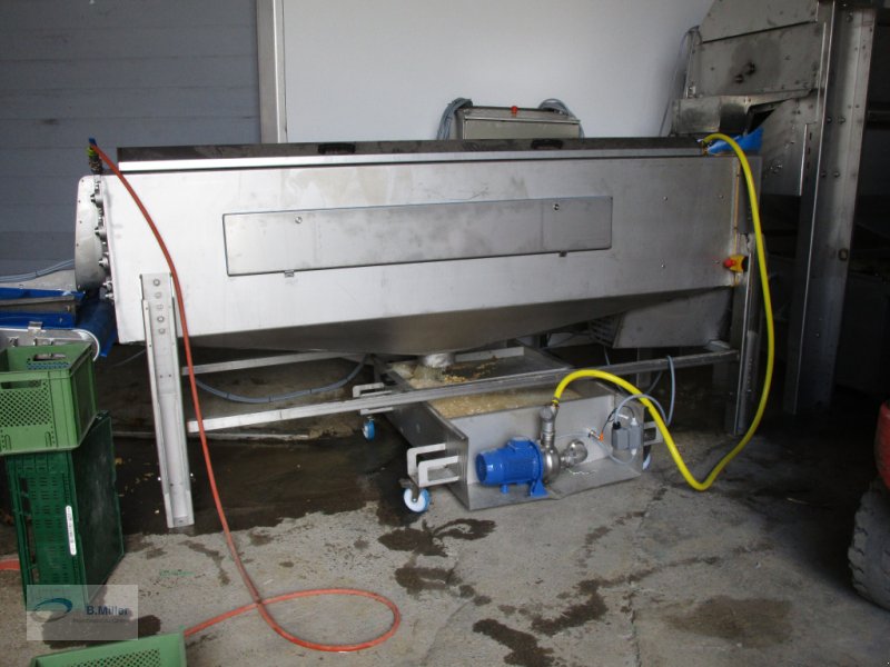Sonstige Gemüsetechnik des Typs Miller Maschinenbau  Bürstenwaschmaschine, Neumaschine in Eppishausen (Bild 1)