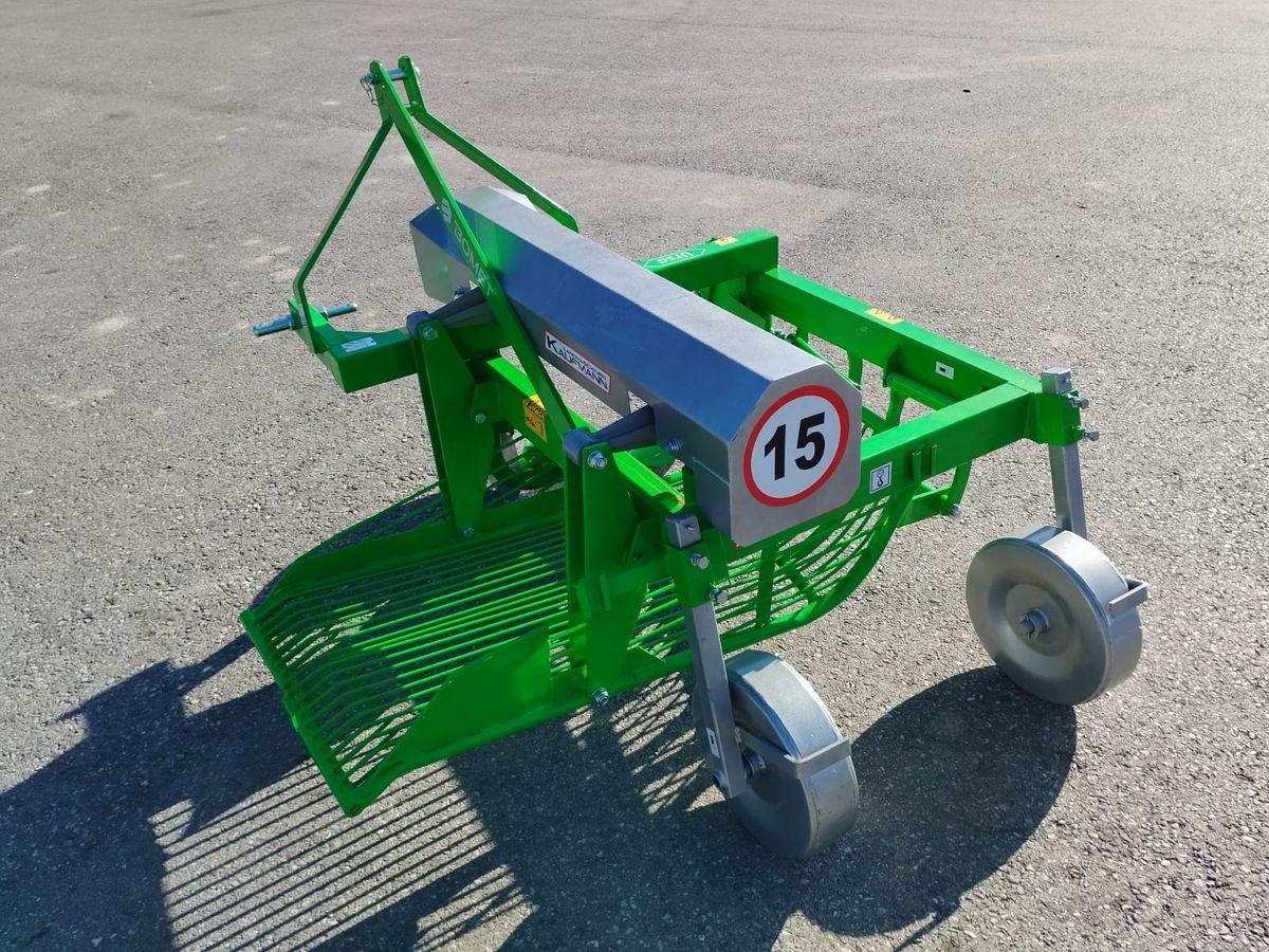 Sonstige Gemüsetechnik des Typs Sonstige Bomet  M055 Kartoffelroder mit Seitenauswurf, Neumaschine in NATTERNBACH (Bild 3)