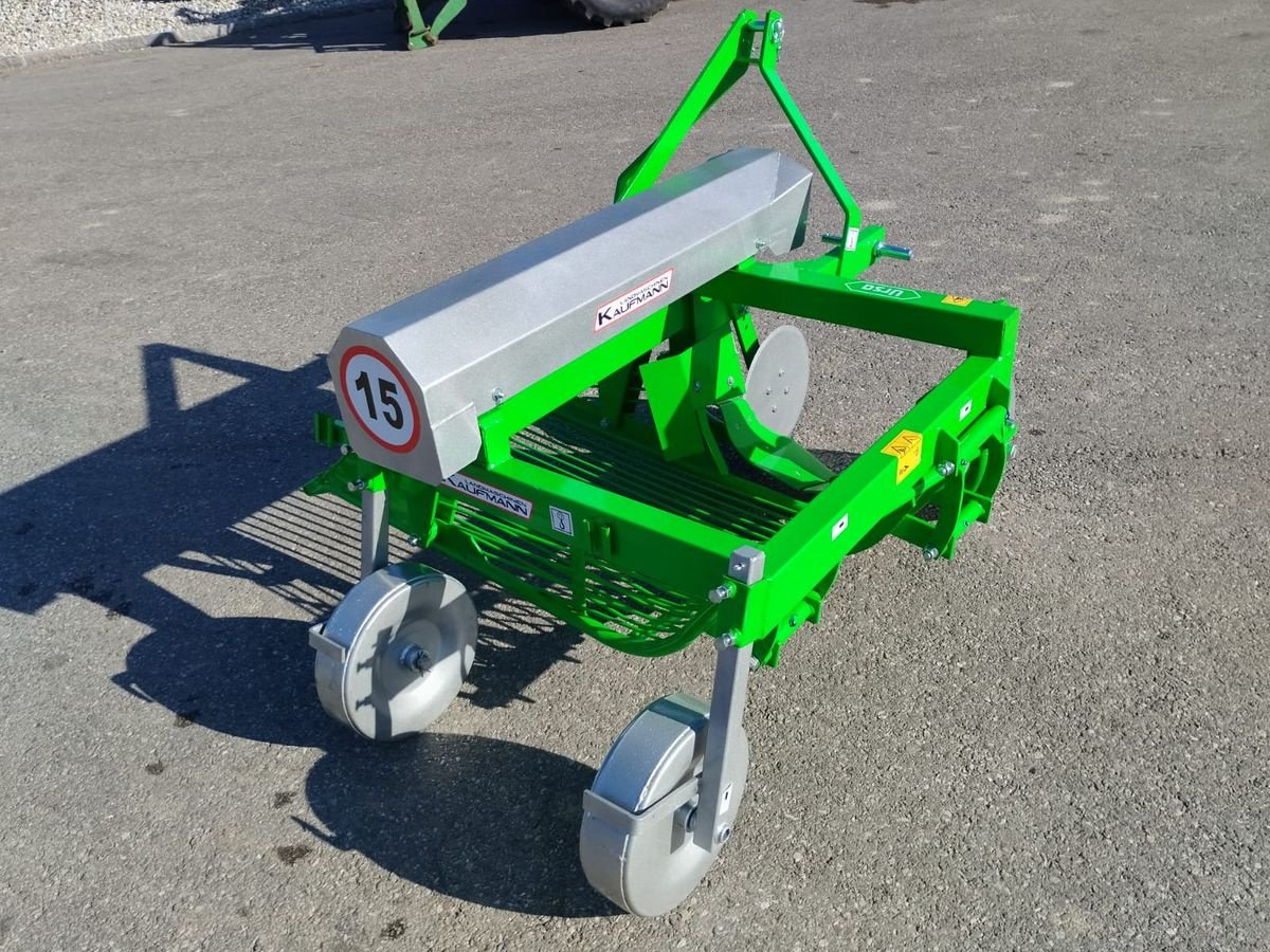 Sonstige Gemüsetechnik des Typs Sonstige Bomet  M055 Kartoffelroder mit Seitenauswurf, Neumaschine in NATTERNBACH (Bild 8)