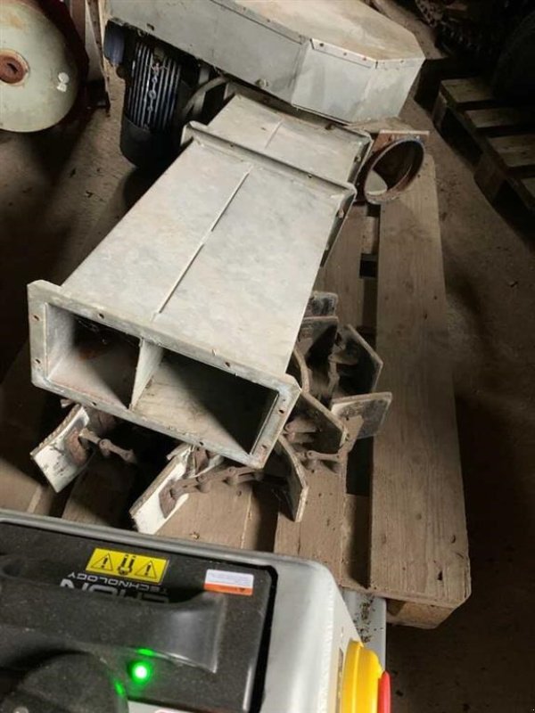 Sonstige Getreidelagertechnik des Typs JEMA T20 kædeelevator galvaniseret  4,75 m med E-motor, Gebrauchtmaschine in Egtved (Bild 1)