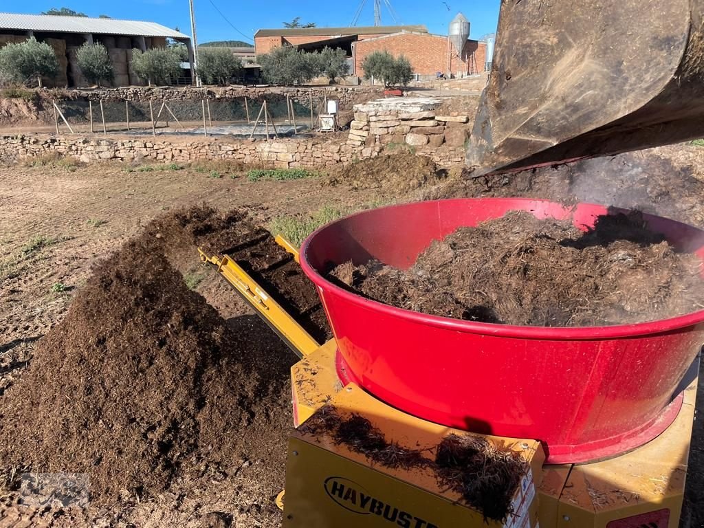 Sonstige Getreidelagertechnik του τύπου Sonstige Haybuster H-835, Neumaschine σε Burgkirchen (Φωτογραφία 15)