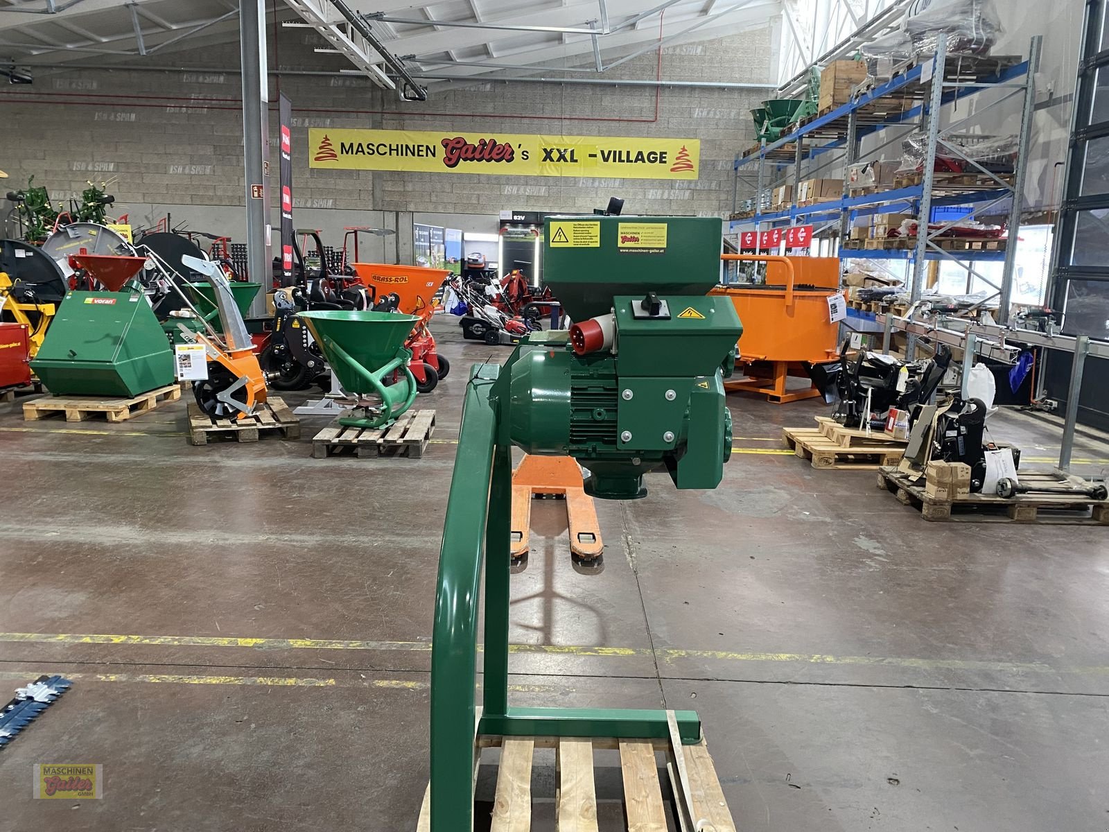 Sonstige Getreidelagertechnik typu Sonstige HQ 3 Profi Quetsche- Getreidequetsche, Neumaschine w Kötschach (Zdjęcie 5)