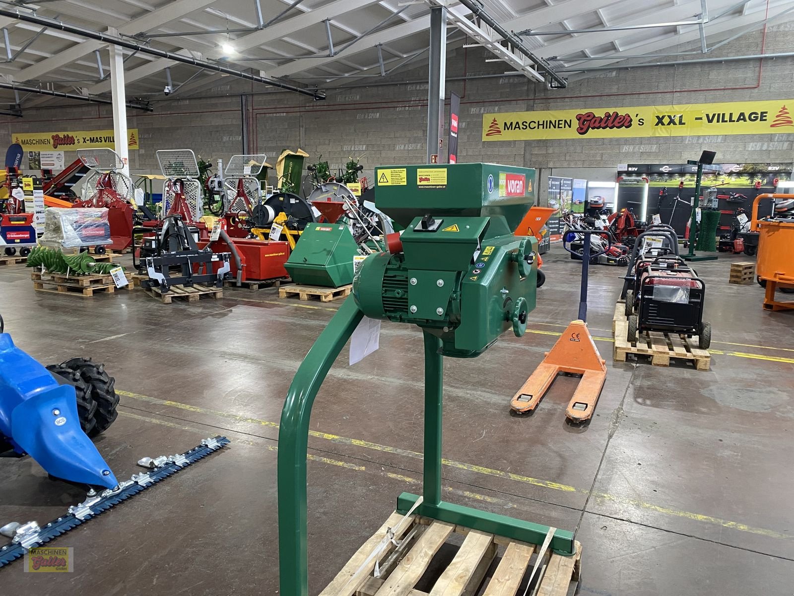 Sonstige Getreidelagertechnik typu Sonstige HQ 3 Profi Quetsche- Getreidequetsche, Neumaschine w Kötschach (Zdjęcie 4)