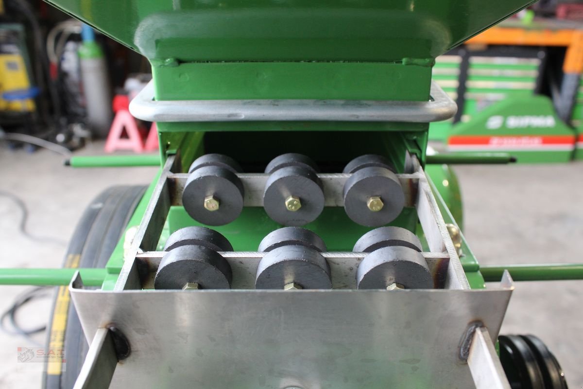 Sonstige Getreidelagertechnik του τύπου Sonstige Profigetreidequetsche Sipma Atlas 5530, Neumaschine σε Eberschwang (Φωτογραφία 4)