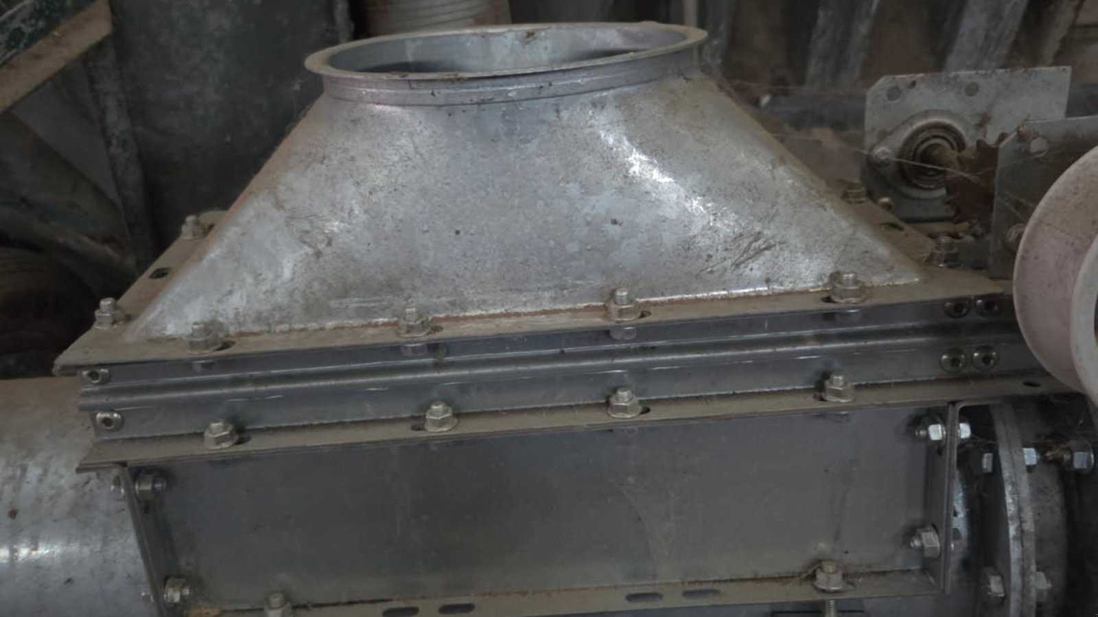 Sonstige Getreidelagertechnik of the type Sonstige rørsnegl med 1 indløb og 4 udløb, Gebrauchtmaschine in Egtved (Picture 11)