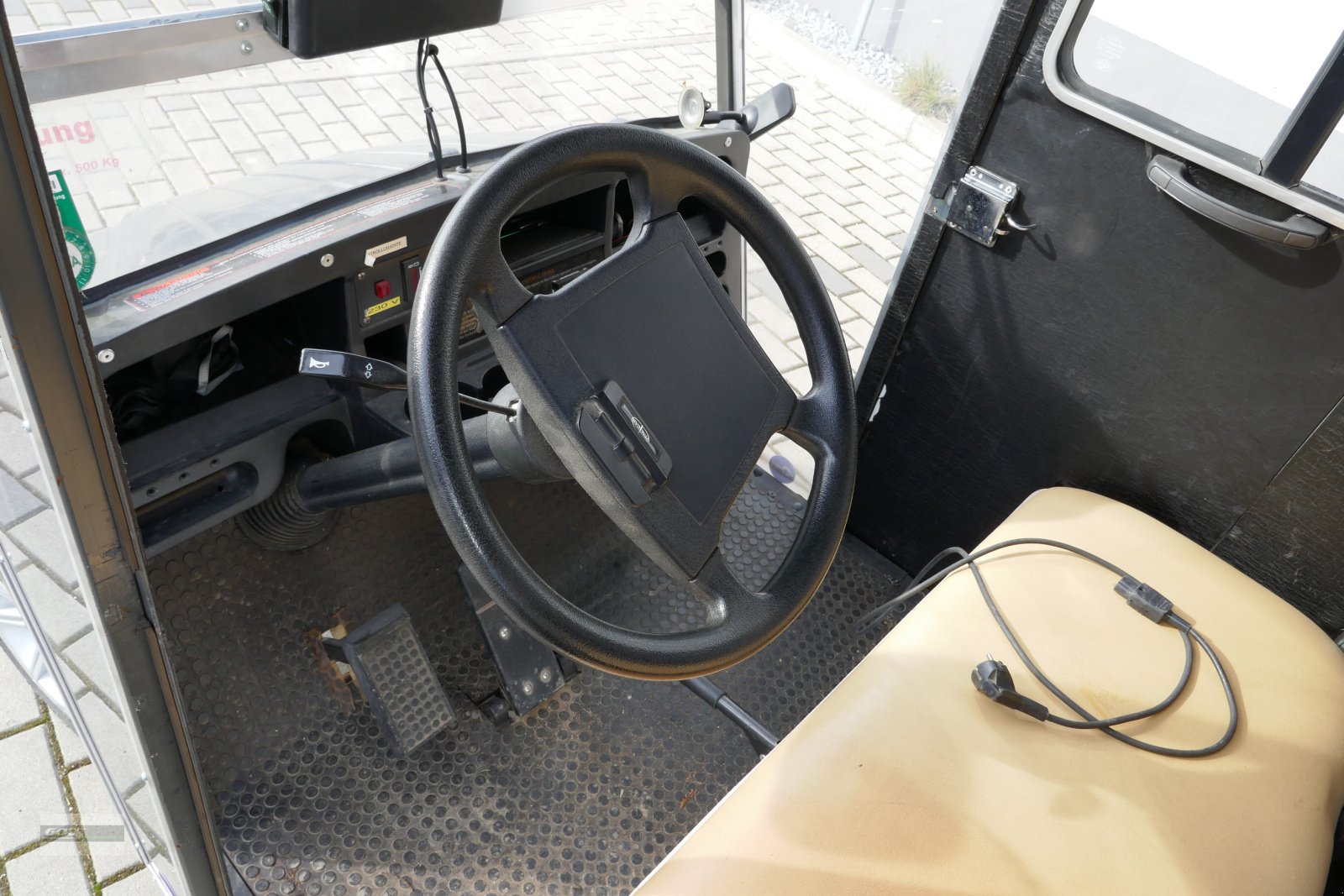 Sonstige Golftechnik des Typs Italcar Attiva Cargo Cab mit Kabine für 6 Personen. Sehr guter Zustand!, Gebrauchtmaschine in Langenzenn (Bild 10)