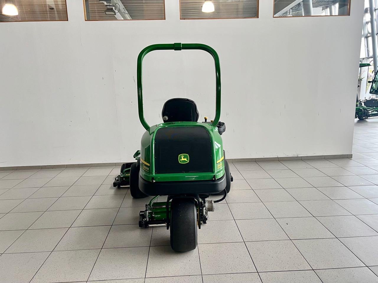 Sonstige Golftechnik des Typs John Deere 2500 E-Cut Hybrid, Gebrauchtmaschine in Beckum (Bild 4)