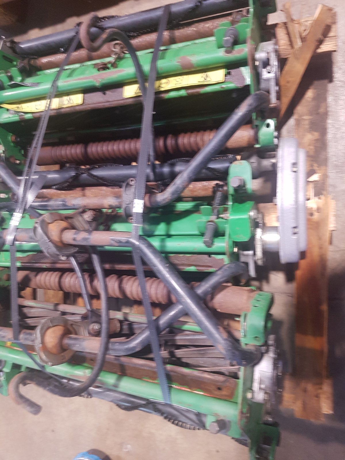 Sonstige Golftechnik tip John Deere 2500 Grünseinheiten, Gebrauchtmaschine in Olpe (Poză 3)