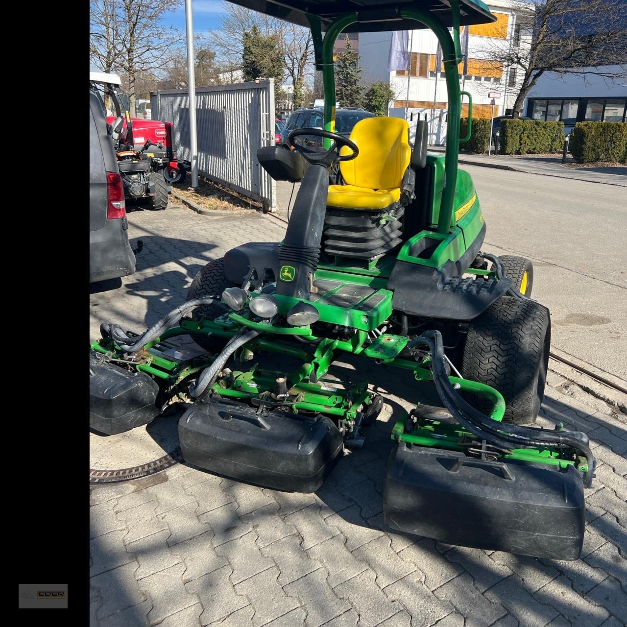 Sonstige Golftechnik tip John Deere 8700 A, Gebrauchtmaschine in Kirchheim b. München (Poză 3)