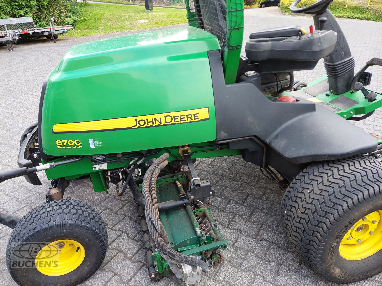 Sonstige Golftechnik des Typs John Deere 8700A, Gebrauchtmaschine in Olpe (Bild 4)