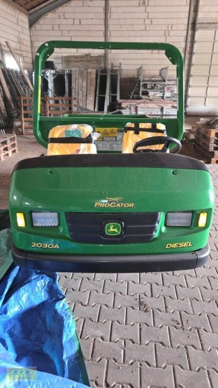 Sonstige Golftechnik des Typs John Deere ProGator 2030A, Neumaschine in Fürth (Bild 2)