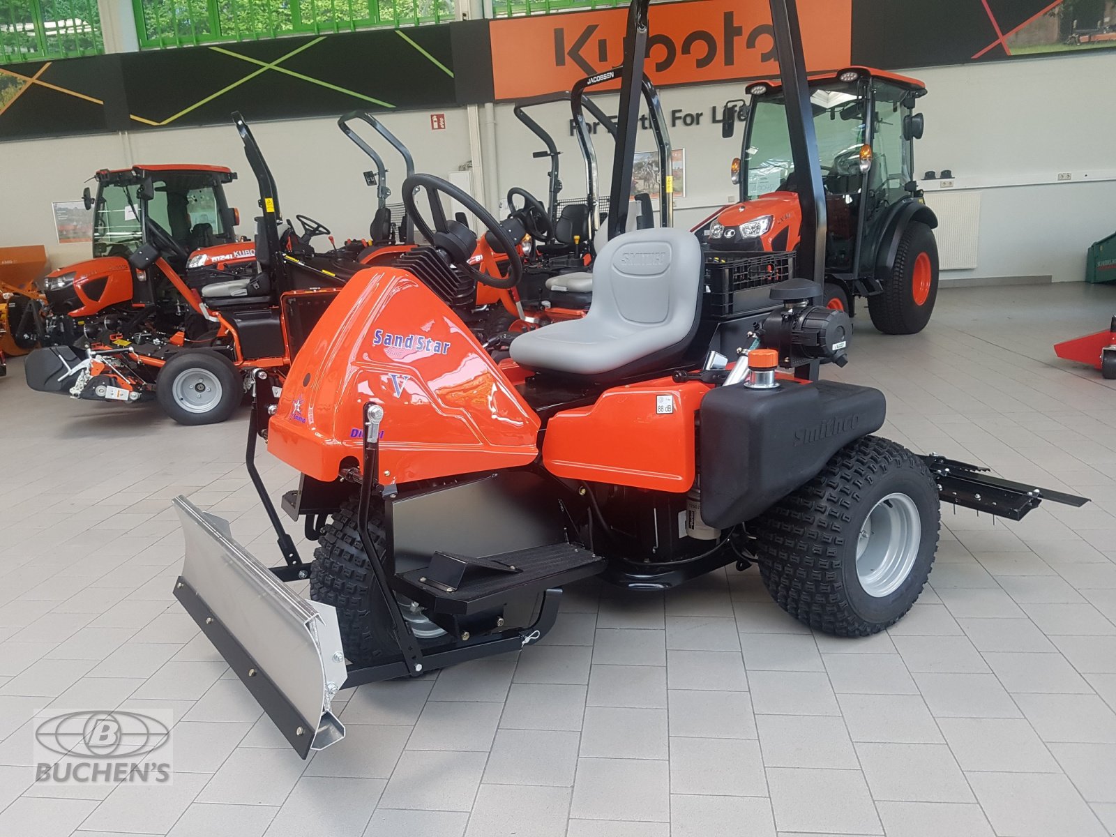 Sonstige Golftechnik des Typs Smithco Sand Star 3-WD Diesel Neu, Neumaschine in Olpe (Bild 9)