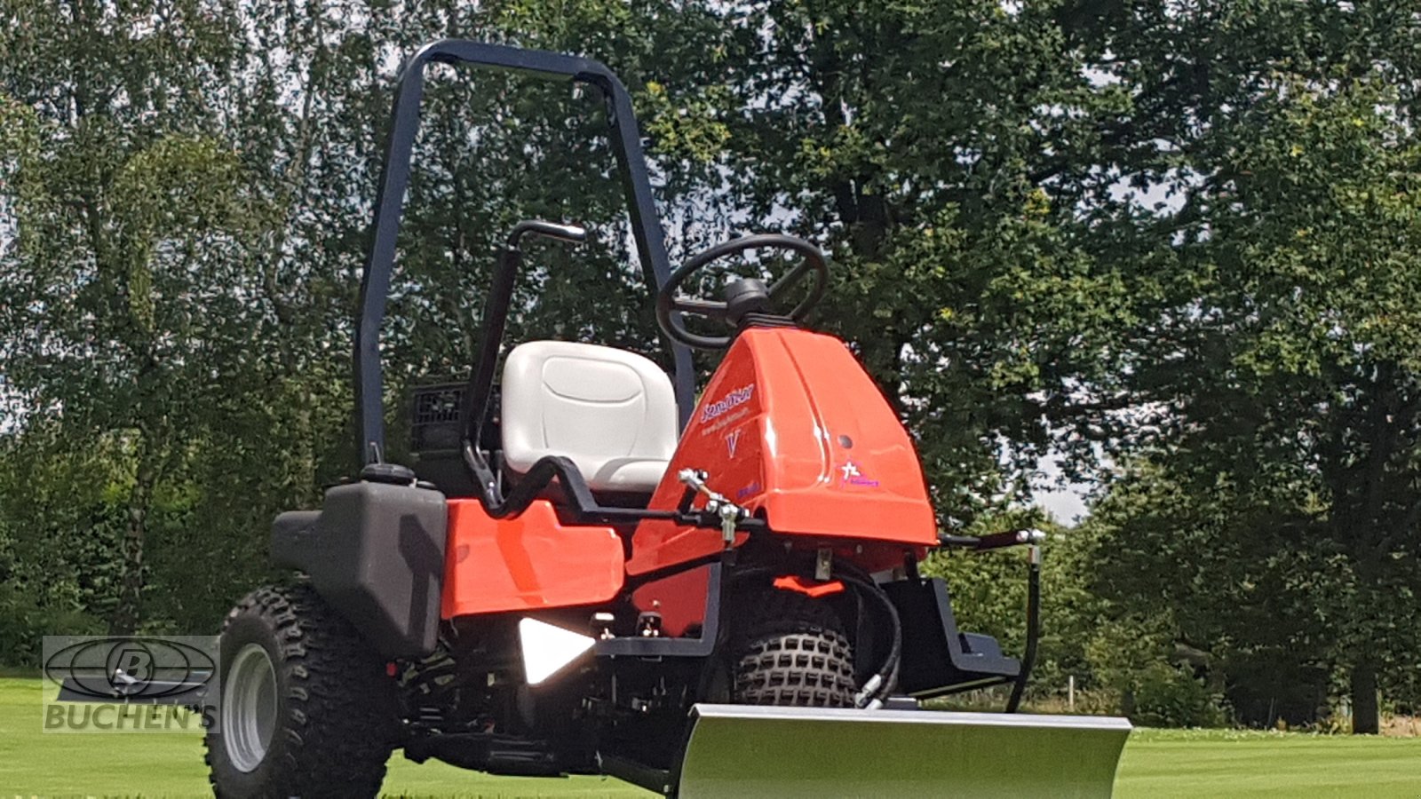 Sonstige Golftechnik des Typs Smithco Sand Star 3-WD Diesel Neu, Neumaschine in Olpe (Bild 2)