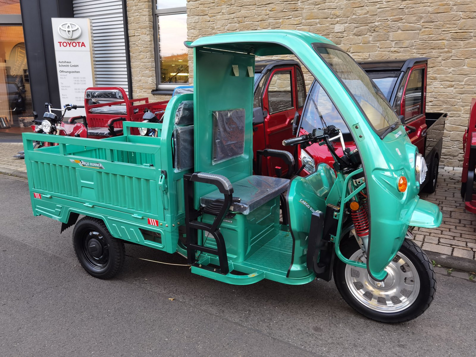 Sonstige Golftechnik des Typs Sonstige Cargo Runner, Neumaschine in Sommerach (Bild 12)