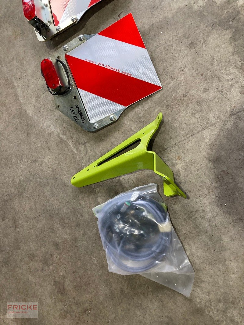 Sonstige Grünlandtechnik & Futtererntetechnik Türe ait CLAAS Beleuchtung + Warntafeln für Claas Disco, Neumaschine içinde Bockel - Gyhum (resim 3)