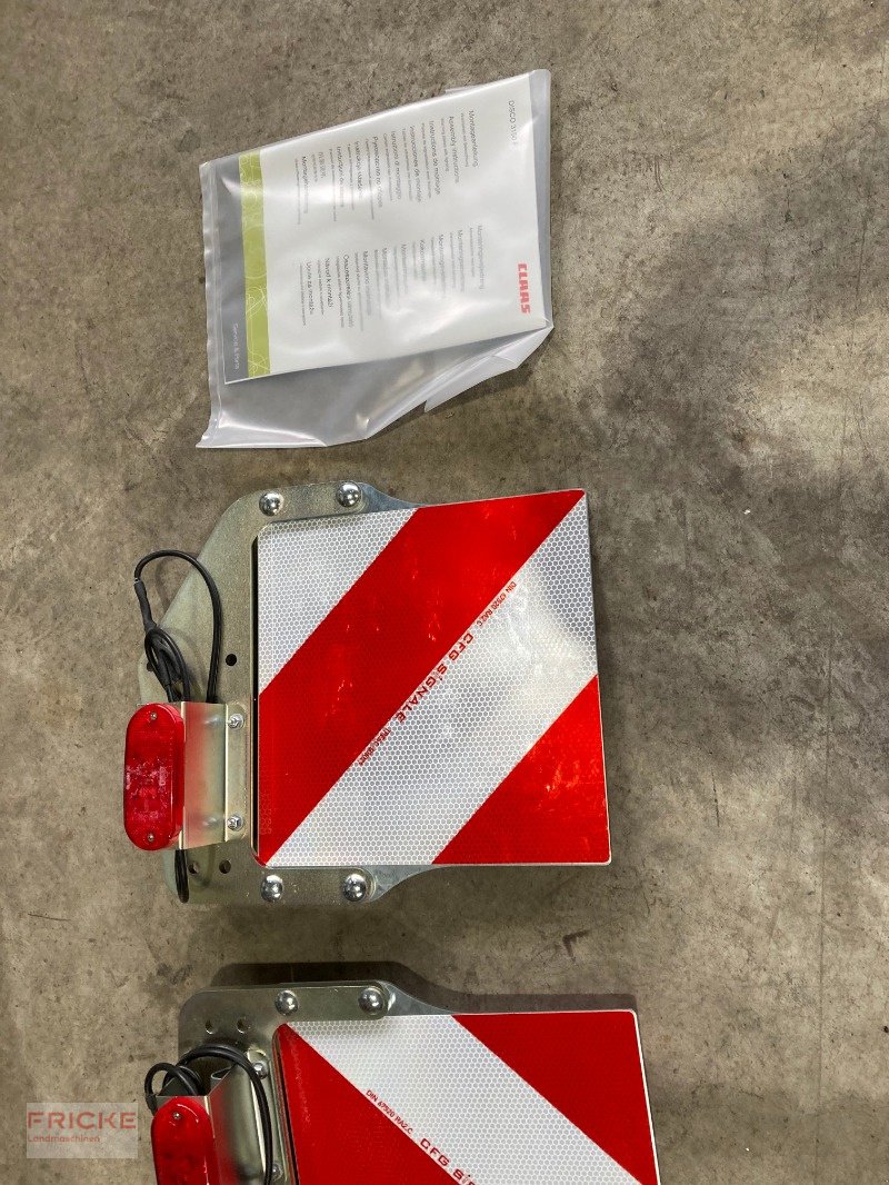 Sonstige Grünlandtechnik & Futtererntetechnik Türe ait CLAAS Beleuchtung + Warntafeln für Claas Disco, Neumaschine içinde Bockel - Gyhum (resim 4)