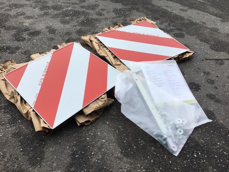 Sonstige Grünlandtechnik & Futtererntetechnik типа CLAAS H-WARNTAFELN SERIE S03.0010, Neumaschine в Arnstorf (Фотография 2)