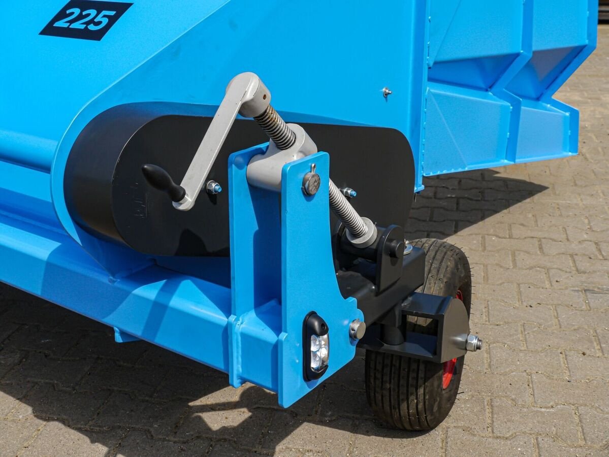 Sonstige Grünlandtechnik & Futtererntetechnik des Typs Dozamech Zettwender / tedder, Neumaschine in Michałowo (Bild 4)