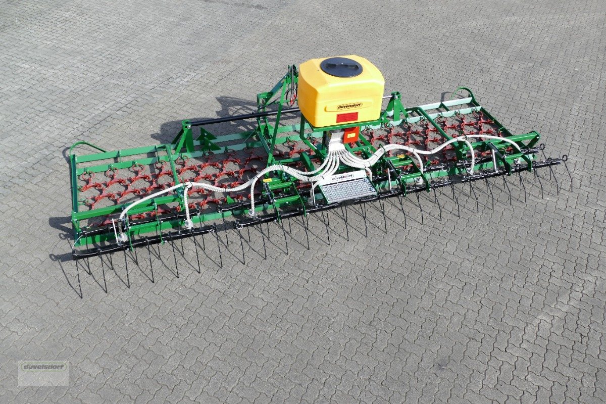Sonstige Grünlandtechnik & Futtererntetechnik des Typs Düvelsdorf Grünlandegge mit Striegelfeld und Säeinrichtung, Neumaschine in Ottersberg - Bahnhof (Bild 2)