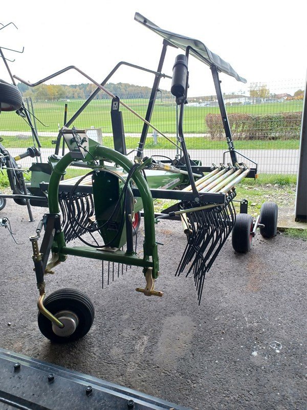 Sonstige Grünlandtechnik & Futtererntetechnik typu Fendt Former 426 DN hydr. Schwadtuch, Neumaschine v Hindelbank (Obrázek 2)