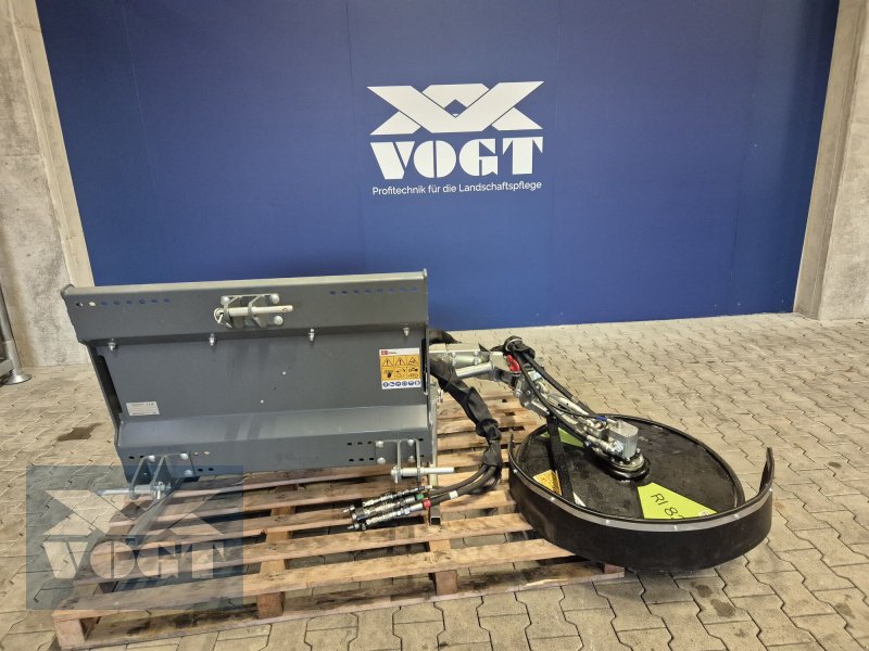 Sonstige Grünlandtechnik & Futtererntetechnik tipa Greentec FOX Multiträger inkl. RI 82 Zaunmäher /Randstreifenmäher Vorführgerät, Gebrauchtmaschine u Schmallenberg