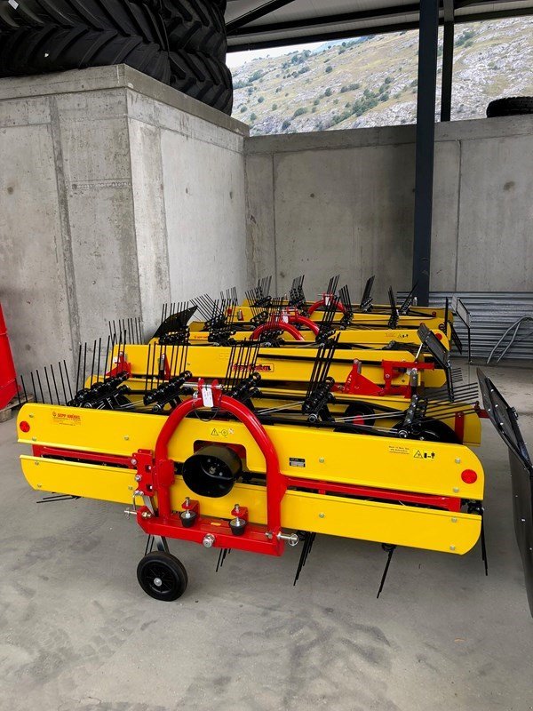 Sonstige Grünlandtechnik & Futtererntetechnik typu Knüsel B230/4, Neumaschine v Susten (Obrázek 1)