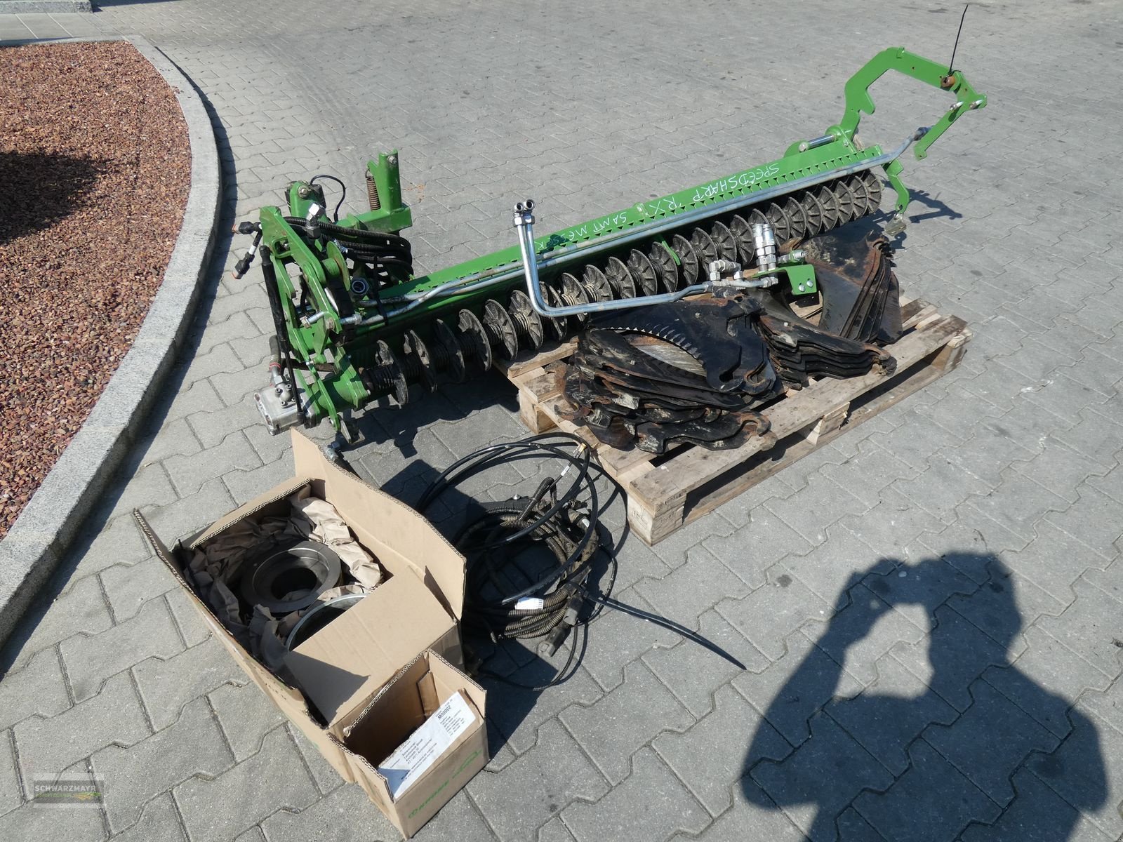 Sonstige Grünlandtechnik & Futtererntetechnik des Typs Krone Messerschleifeinrichtung, Vorführmaschine in Aurolzmünster (Bild 5)