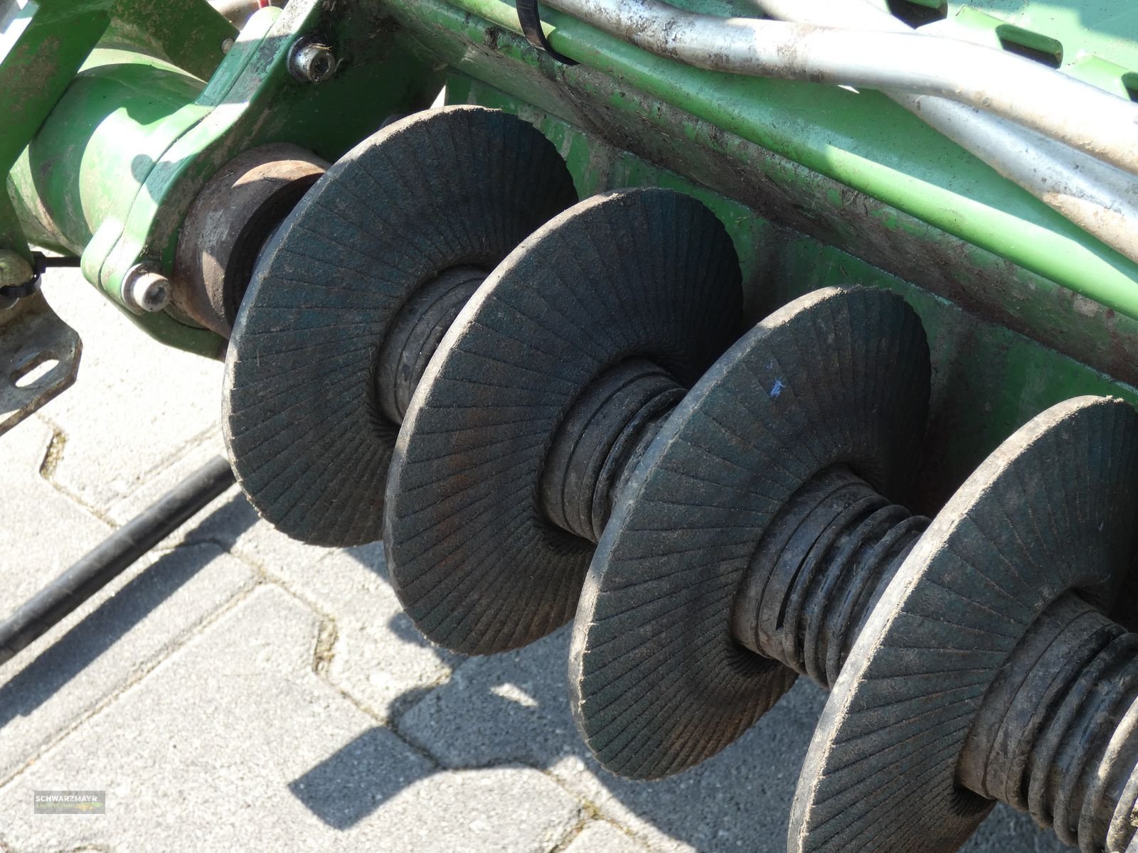 Sonstige Grünlandtechnik & Futtererntetechnik des Typs Krone Messerschleifeinrichtung, Vorführmaschine in Aurolzmünster (Bild 20)