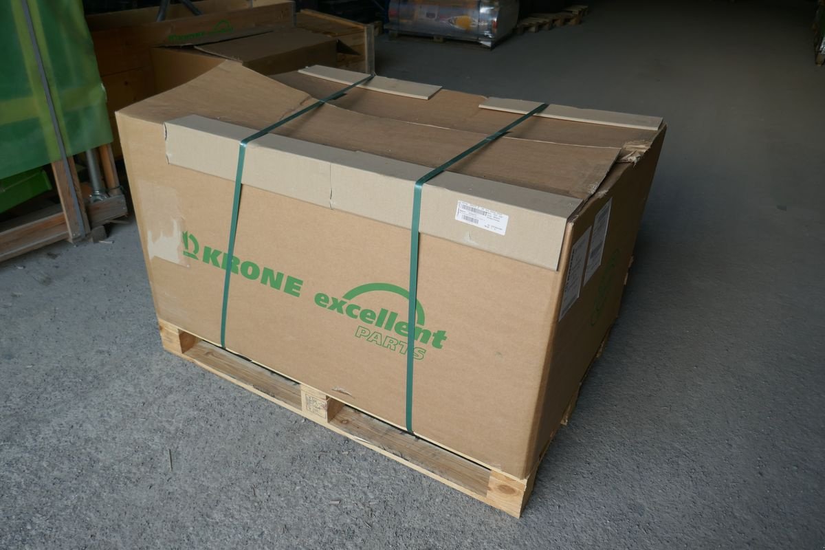 Sonstige Grünlandtechnik & Futtererntetechnik a típus Krone Rollboden Krone Comprima V 150 XC X-treme, Gebrauchtmaschine ekkor: Villach (Kép 1)