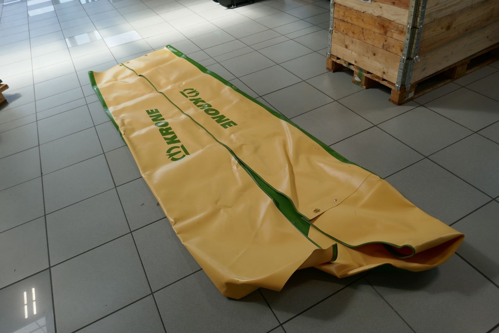 Sonstige Grünlandtechnik & Futtererntetechnik typu Krone Schutztuch AMR 320, Gebrauchtmaschine v Villach (Obrázek 5)