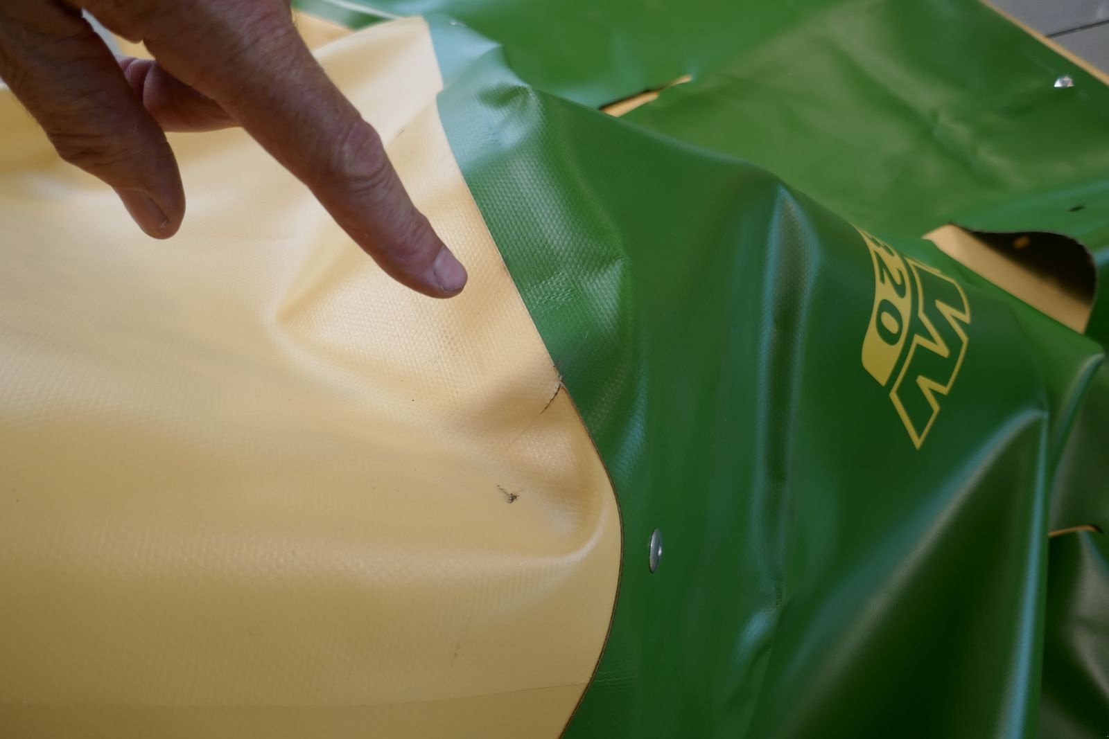 Sonstige Grünlandtechnik & Futtererntetechnik typu Krone Schutztuch AMR 320, Gebrauchtmaschine v Villach (Obrázek 8)