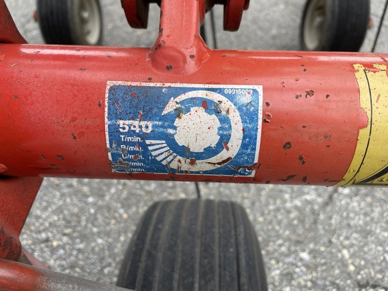 Sonstige Grünlandtechnik & Futtererntetechnik Türe ait Kuhn GA 3501 GM Kreiselschwader, Gebrauchtmaschine içinde Chur (resim 7)