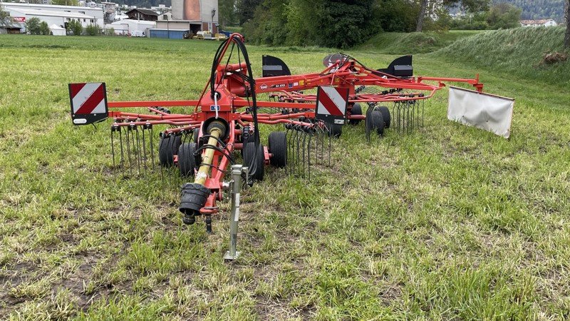 Sonstige Grünlandtechnik & Futtererntetechnik typu Kuhn GA 6002 Giroschwader, Gebrauchtmaschine v Chur (Obrázok 3)