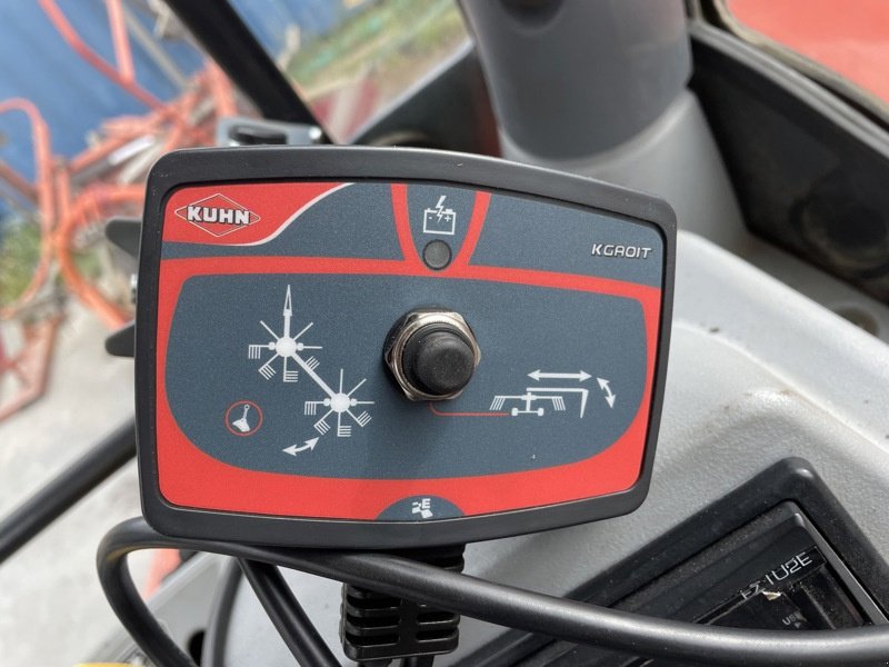Sonstige Grünlandtechnik & Futtererntetechnik типа Kuhn GA 6632+ Giroschwader, Neumaschine в Chur (Фотография 10)