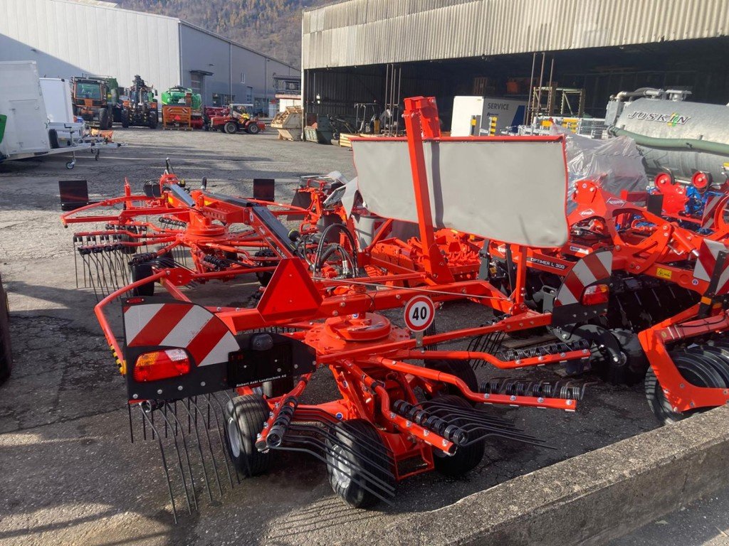 Sonstige Grünlandtechnik & Futtererntetechnik of the type Kuhn Giroschwader GA 6632+, Neumaschine in Landquart (Picture 2)