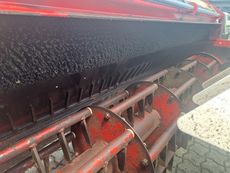 Sonstige Grünlandtechnik & Futtererntetechnik Türe ait Kurmann K618/Twin, Gebrauchtmaschine içinde Kleinandelfingen (resim 7)