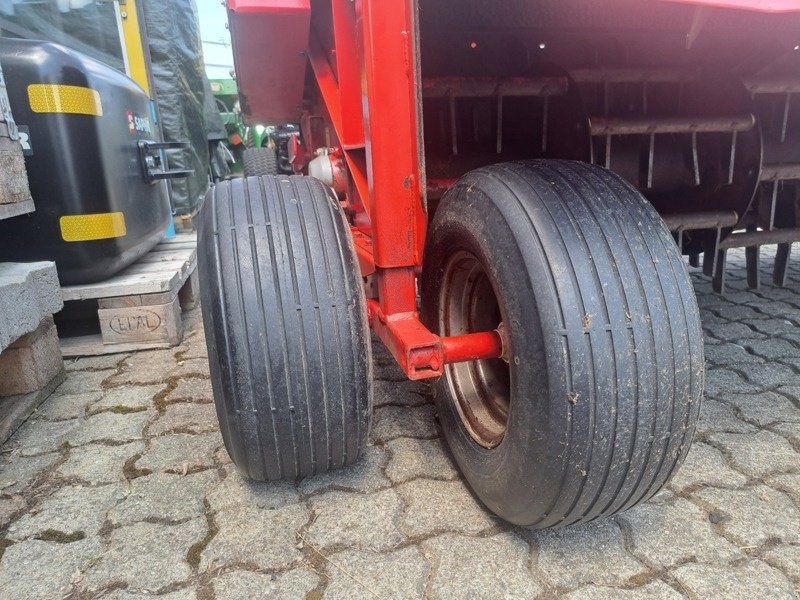 Sonstige Grünlandtechnik & Futtererntetechnik Türe ait Kurmann K618/Twin, Gebrauchtmaschine içinde Kleinandelfingen (resim 5)