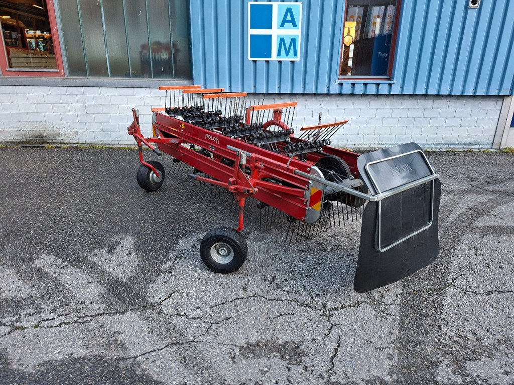 Sonstige Grünlandtechnik & Futtererntetechnik of the type Molon Genio 250.5D Bandheuer, Gebrauchtmaschine in Chur (Picture 1)