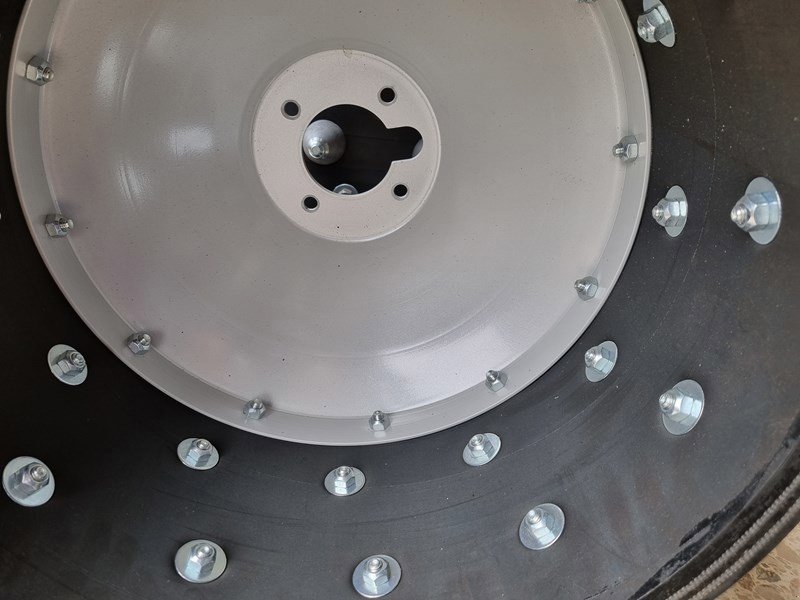 Sonstige Grünlandtechnik & Futtererntetechnik of the type Rapid 11" 4-reihig Aebi ZB Nockenräder, Gebrauchtmaschine in Chur (Picture 3)