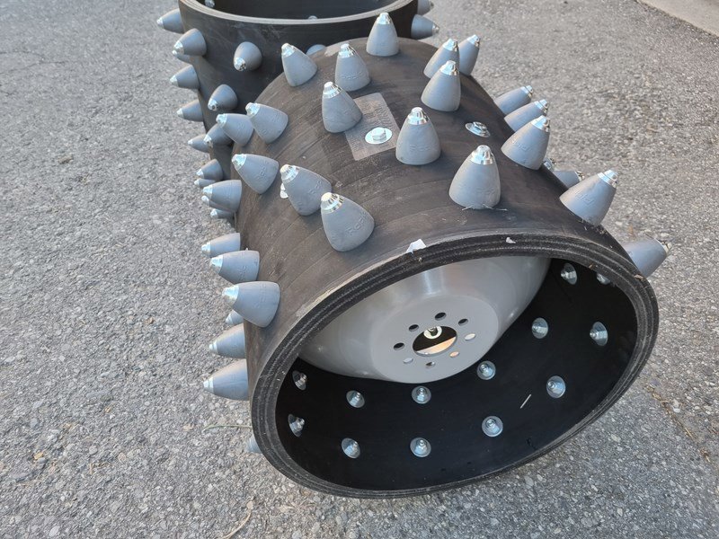 Sonstige Grünlandtechnik & Futtererntetechnik of the type Rapid 11" 5-reihig ZB Nockenräder, Neumaschine in Chur (Picture 2)