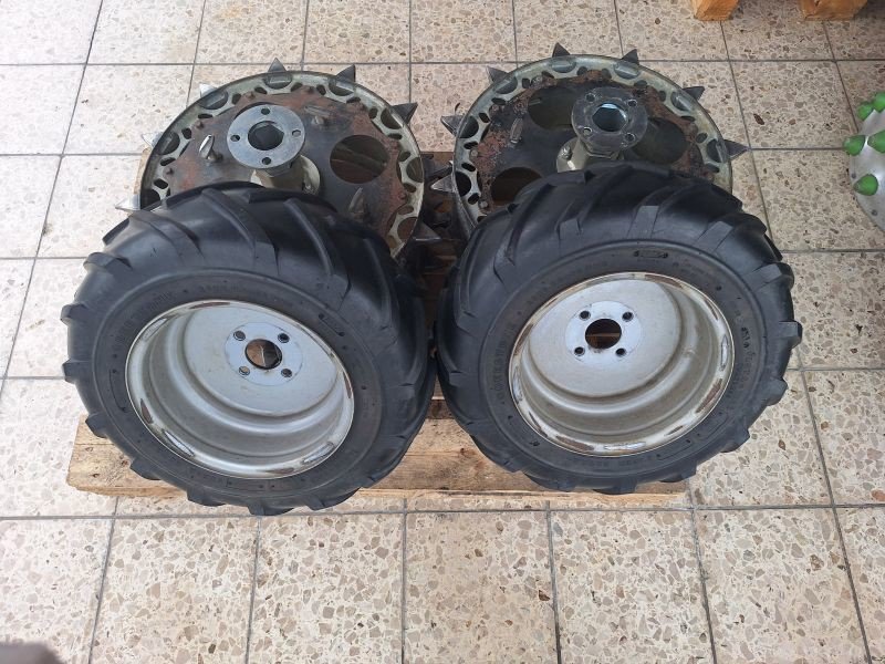 Sonstige Grünlandtechnik & Futtererntetechnik of the type Rapid 3-reihig 23x8.50-12 ZB Nockenräder, Gebrauchtmaschine in Chur (Picture 3)